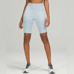 Lululemon Fast and Free Short 10" City Grit White Blue Fog